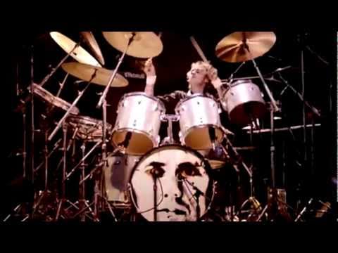 Queen's Top 10 Songs (Live Video Montage)