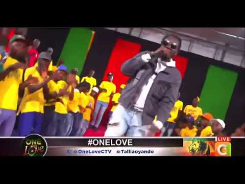 Tallia oyando the night nurse with khaqi on one love ..