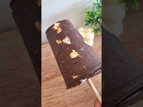 Dubai Chocolate Ice Cream. #asmr #asmrsounds #chocolate #cooking #trending #food