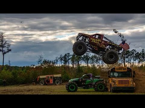 Tynado Tornado Bus Compilation