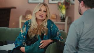"Stunt Double" Discover it® Card Cashback Match :15 Commercial - featuring Jennifer Coolidge