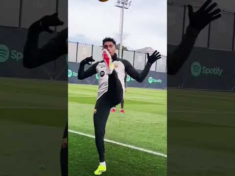 #trending #hakimi #football #cr7 #robertlewandowski #raphina #lamineyamal #follow