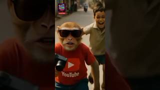 Bandar Nai Vlogging Start Ki — Lekin Gali Mein Bachay Ne Bhaga Diya! 😂📸 #UrduVlogs #MonkeyVsKid