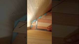 Tricks for quickly measuring the position of wood in narrow corners #short #woodworking