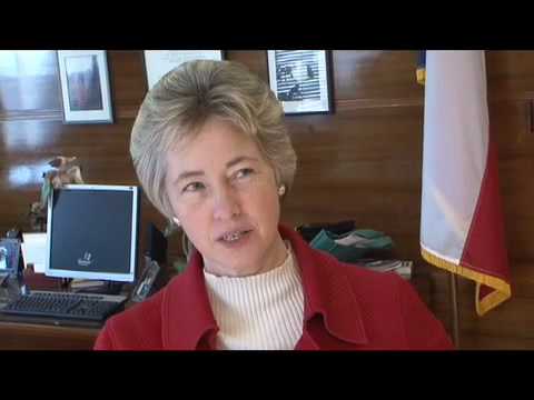 Houston Mayor Annise Parker talks social media for campaign and city