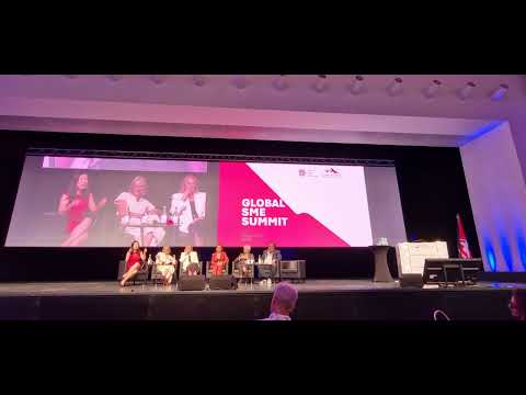 The Future of SME Davos Speaker Moderation | Global SME meets Swiss Future Institute Katrin J. Yuan