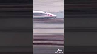 High speed train in the world ! 400km/h   from Shanghai to Beijing                #china #Shanghai