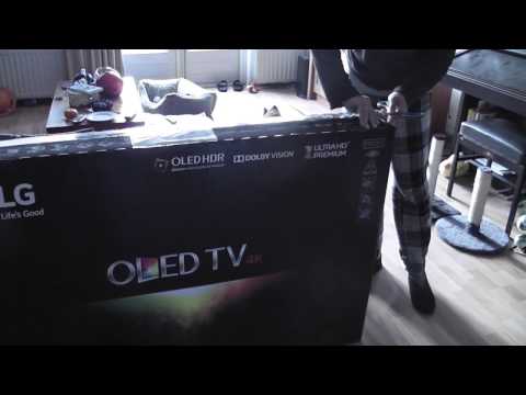 LG OLED 55E6V TV unboxing