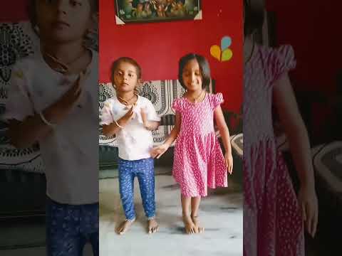 mysis dance with  her friend