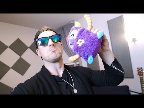 MAKING BEATS WITH KIDS TOYS | 80Fitz
