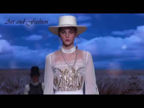 Runway Fashion -  Artistic Expression 1