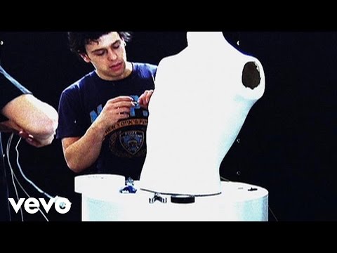 Neon Trees - On The Set With Neon Trees