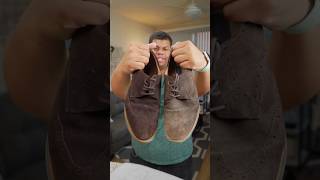 How to clean suede shoes WITHOUT ruining them 👟 #problemsolved #cleaning #suedeshoes