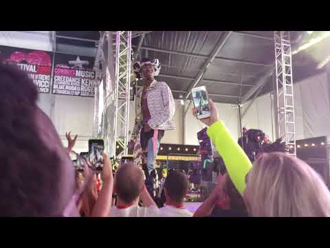 Lil Nas X - Old Town Road Live Performance at Cowboys Calgary