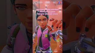 CLOVE KISSES! #valorant #valorantclutchmoments #valorantclips #gamergirl #gaming #valoranthighlights