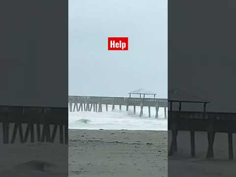 Pre hurricane waves