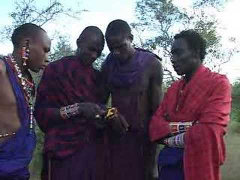 Lion Guardians teach new volunteer to use GPS