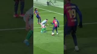 Barcelona New Lionel Messi - Lamine Yamal skills ❤️#barcelona #skills #lamineyamal #football #shorts