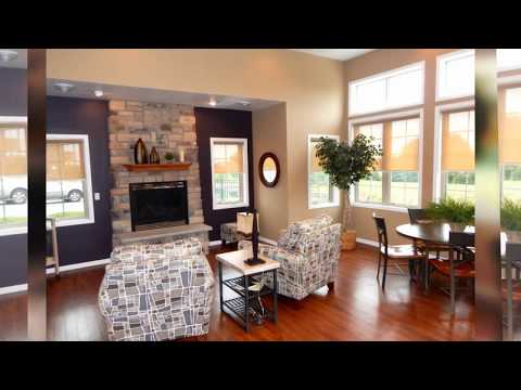 1652 New Port Vista Dr Grafton, WI | Open Concept Condo for Sale