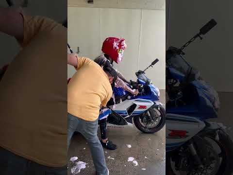 Bubble bath #elmo #motorcycle #bikelife #elmosworld #motorbike #sportsbike #biker #gsxr1000