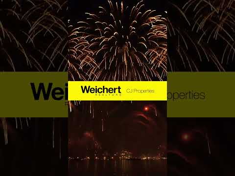 Happy 4th of July #leessummit #realestate #realestateagent #career #career #independenceday