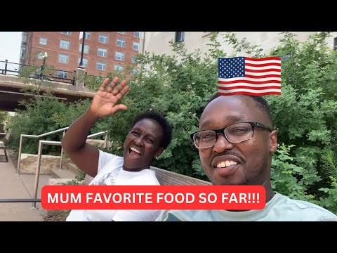 GUESS WHAT IS MY MUM’S  FAVORITE AMERICAN FOOD SO FAR 🙈 AFTER A MONTH OF SAMPLING !!!!