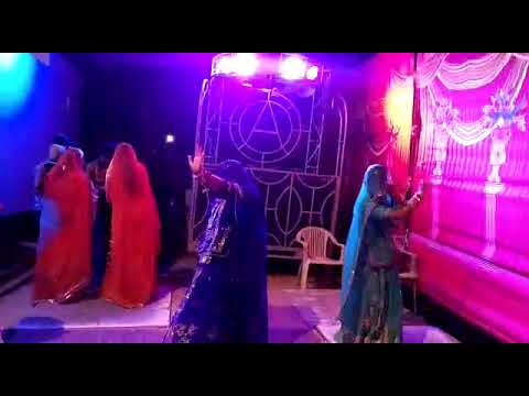 Dhol thali dance