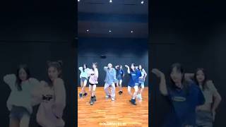 Perfect🥹 #kpop #btsbollywoodsong #kimtaehyung #bts #btsarmy #taekookbollywoodsong #shorts