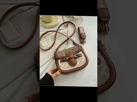 #FashionBag #CrossbodyBag #EverydayEssential#ChicAndPractical#SoftLeatherBag #UrbanStyle #OOTD