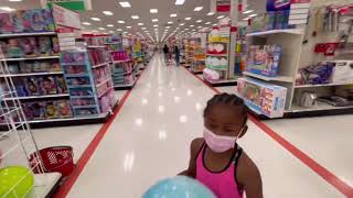 QUICK TARGET RUN!/FAMILY VLOGGING!/FAMILY FUN/FIRST VLOG❤️!!