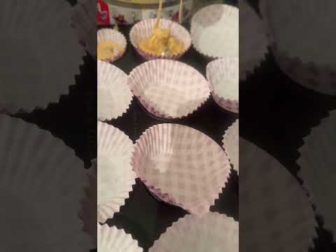 How to bake muffins #cookingchannel #howtobake #healthy #howtocook #howtoviralshortvideo #foodtube