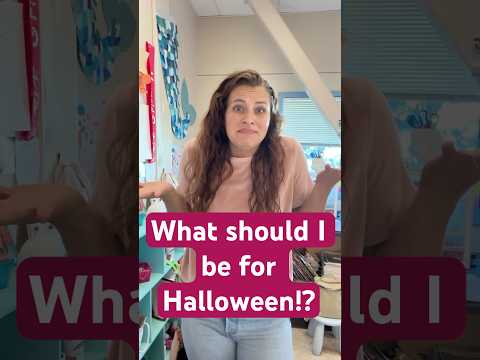 🎃 What Should I Be for Halloween? My Students Decide! 😂 #Shorts #FunTeaching #HalloweenActivity