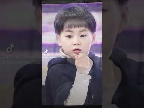 LOOK ALIKE