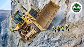 Jaw-Dropping Bulldozer Operator Skills So Crazy You’d Think They’re Fake!  #20