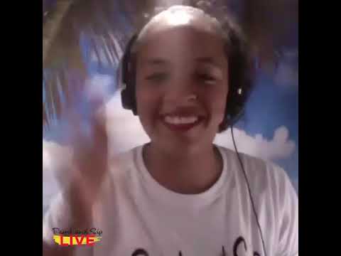 Paint and Sip Classes NO EXPERIENCE NEEDED!! | Paint And Sip LIVE