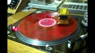 Vinyl Killer  Record Player Tornamesa de Bolsillo Carlindoc.mp4