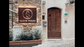 Talking Stones A PIEDI - BY FOOT - A PIED