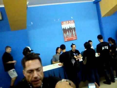 Linkin Park Meet & Greet - A Thousand Suns World Tour Jakarta Indonesia 21 Sept 2011 (2)