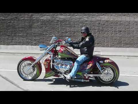 640 HP Boss Hoss on freeway
