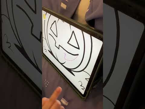 Drawing on ipad tracing line #crayola #learnandcreate