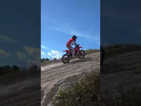 Figuring this whip thing out #motocross #dirtride #whip #thefarm