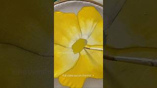 www.mypaintbrushtales.com #fabricpainting #flowerart #youtubeshorts #satisfyingvideo