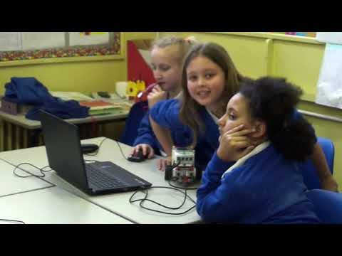 Entrust (Link2ICT) robots and programming at Hillstone Primary School