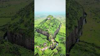 🏰 Daulatabad Fort (Devagiri Fort) —A fort that was never truly conquered, #DaulatabadFort #india