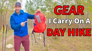 WHAT'S IN MY DAY PACK? // Hiking Gear Essentials 2021