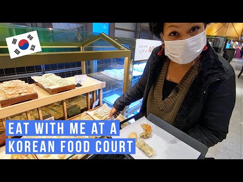 MALL FOOD COURTS IN KOREA ARE NEXT LEVEL // Come explore one with me