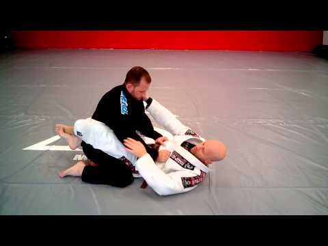 3 renversements basiques depuis la garde , SCHIAVO BROS. jiu jitsu  bresilien