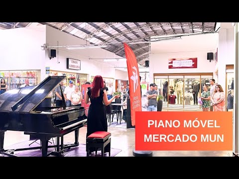Mabi apresentação no Piano Móvel - Mercado Mun. Capão Raso