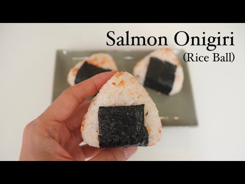 How to make Salmon Onigiri (Rice Ball) / Japanese food