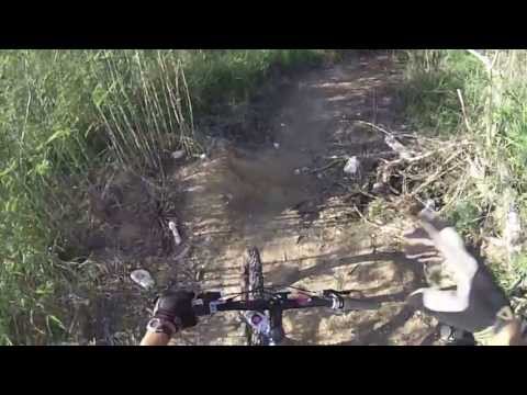 MTB Downhill Freeride (Puerto Rico... Alejandro Monllor)